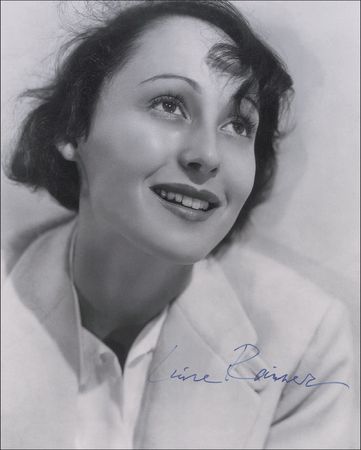 Lot #1148 Luise Rainer Signed Photographs - Image 2
