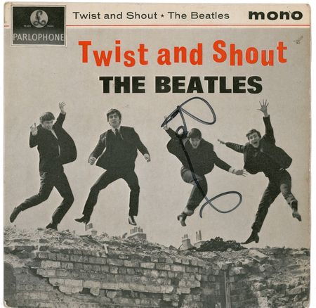 Lot #732 Beatles: Paul McCartney Photograph and 45 Sleeve - Image 1