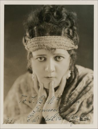 Lot #697 Elisabeth Rethberg Signed Photographs - Image 2