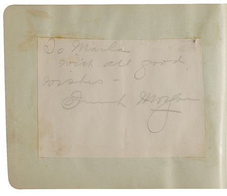 Lot #793 Autograph Album: Stars of Hollywood's Golden Age, including Lugosi, Karloff, Sinatra, and Rathbone sign for the daughter of a vaudeville actor - Image 6