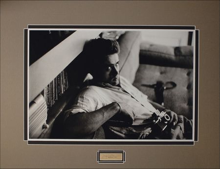 Lot #847 James Dean: Jett Rink' signs shortly before his untimely death - Image 1