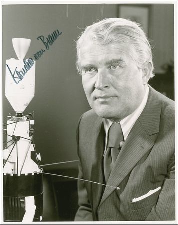 Lot #5 Wernher von Braun