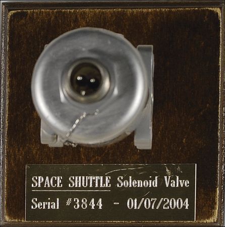 Lot #395 Space Shuttle - Image 2