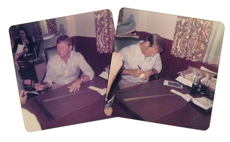 Lot #1234 Mickey Mantle: The Mick' signs a ball in Virginia in 1976 - Image 2