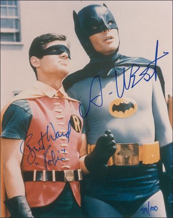 Lot #916 Batman Heroes Signed Photographs - Image 1