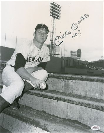 Lot #1240 Mickey Mantle Signed Photograph - Image 1