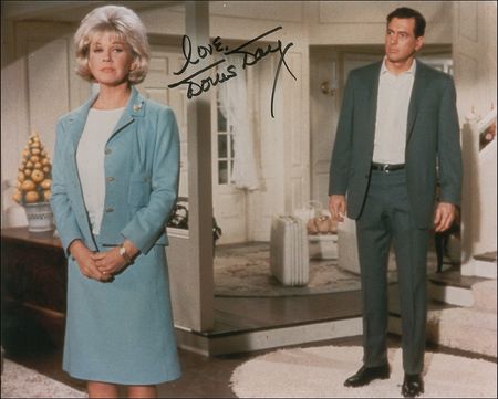 Lot #951 Doris Day Signed Photographs - Image 1