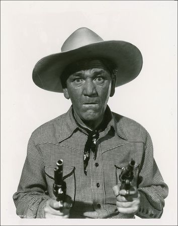 Lot #1169 Three Stooges: Shemp Howard Signature - Image 2