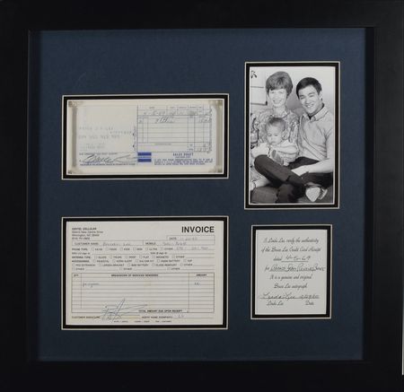 Lot #1079 Bruce and Brandon Lee: Unique pairing of father-and-son martial arts icons Bruce and Brandon Lee, endorsed by Linda Lee - Image 1