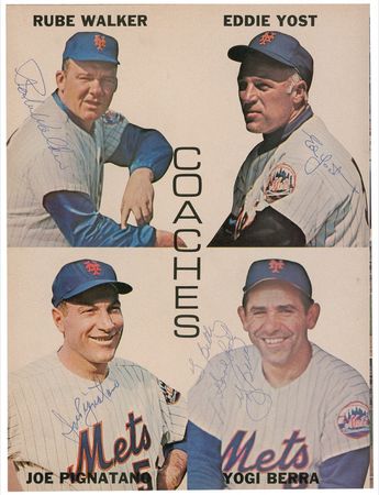 Lot #1478 NY Mets Yearbook - Image 1