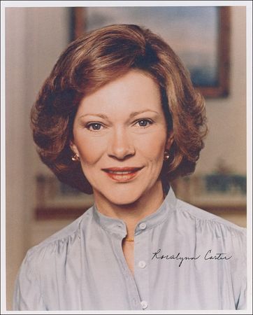 Lot #103 Nancy Reagan and Rosalynn Carter Signed Photographs - Image 2