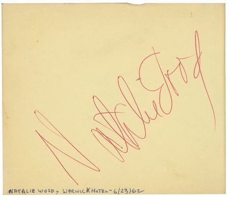 Lot #865 Autograph Album Autograph Album - Image 1