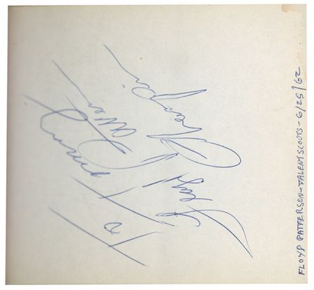 Lot #865 Autograph Album Autograph Album - Image 3