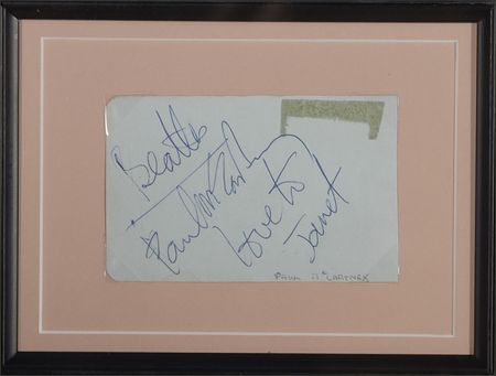 Lot #653 Beatles: The Fab Four gathered within an immense display - Image 2