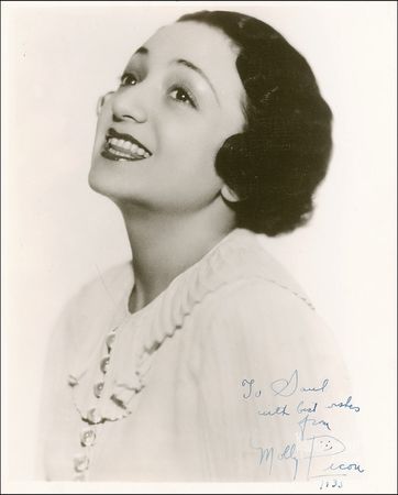 Lot #800 Actresses Signed Photographs - Image 13