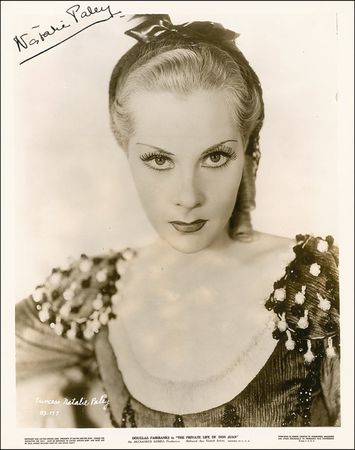 Lot #800 Actresses Signed Photographs - Image 2