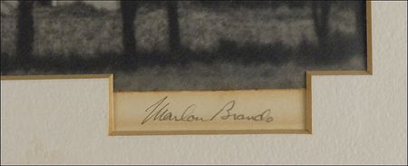 Lot #852 Marlon Brando: Brando behind the camera - Image 2