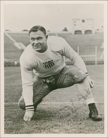 Lot #1297 College Football Hall of Famers Signed Photograph - Image 3