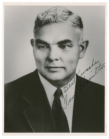 Lot #1299 College Football Hall of Famers Signed Photograph - Image 1