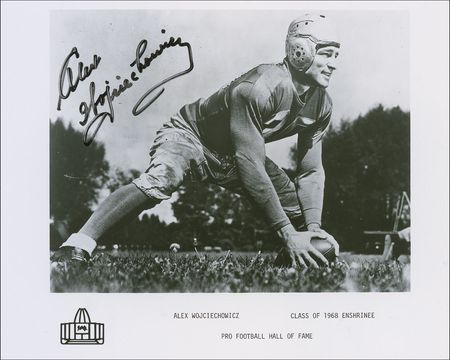 Lot #1303 College Football Hall of Famers - Image 3