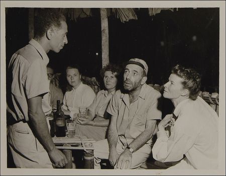 Lot #1118 Hollywood: Eclectic array of Hollywood elite including a deluge of candids from the set of The African Queen...including Bogie himself - Image 2