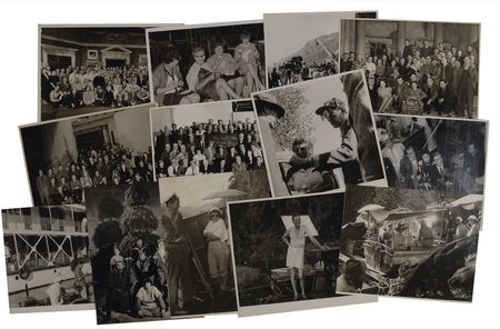 Lot #1118 Hollywood: Eclectic array of Hollywood elite including a deluge of candids from the set of The African Queen...including Bogie himself - Image 3
