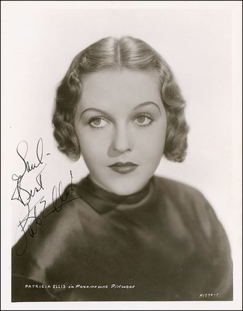 Lot #982 Actresses Signed Photographs - Image 3