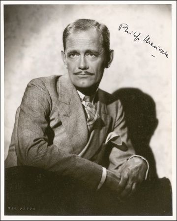 Lot #978 Actors Signed Photographs - Image 1