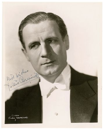 Lot #979 Actors Signed Photographs - Image 2