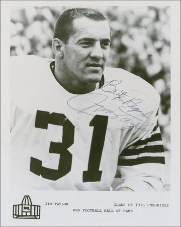 Lot #1368 Football Hall of Famers - Image 1