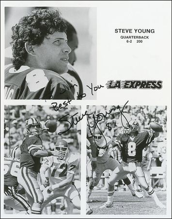 Lot #1376 Football Quarterbacks Signed Photographs - Image 1