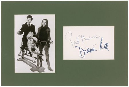 Lot #993 The Avengers Group Lot - Image 1