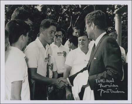 Lot #25 Bill Clinton Signed Photograph