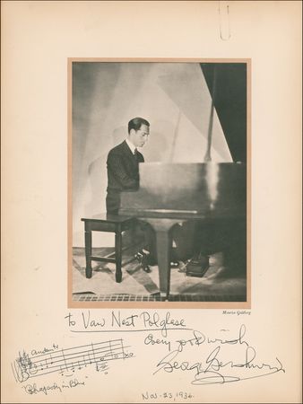 Lot #776 George Gershwin: Gershwin presents a magnificent ‘Rhapsody In Blue’ musical quote to the art director of Citizen Kane - Image 1