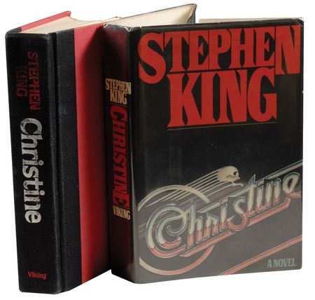 Lot #569 Stephen King Book - Image 2