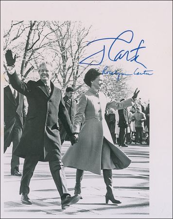 Lot #20 Jimmy and Rosalynn Carter Signed Photographs - Image 2