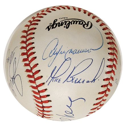Lot #1589 Ryne Sandberg, Andre Dawson, and the Chicago Cubs - Image 3