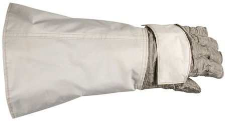 Lot #479 Neil Armstrong - Image 1