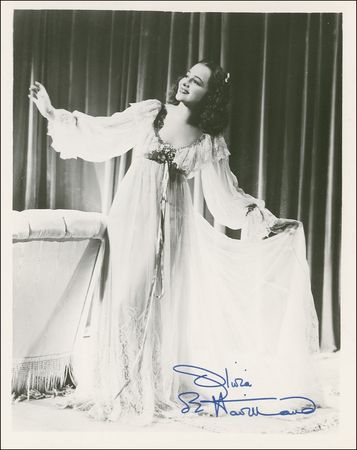 Lot #1161 Olivia de Havilland Signed Photographs - Image 1