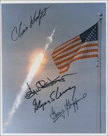 Lot #470 NASA Flight Controllers Signed Photographs - Image 2