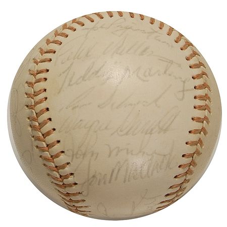 Lot #1679 NY Mets Baseball - Image 1