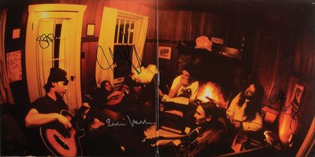 Lot #928 Pearl Jam Album - Image 2