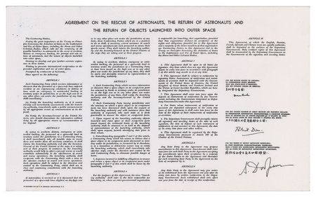 Lot #427 Neil Armstrong: Unique Armstrong Apollo 11 cover - Image 2