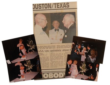 Lot #421 Neil Armstrong and Buzz Aldrin: Neil and Buzz celebrate the 20th anniversary of Apollo 11 - Image 2