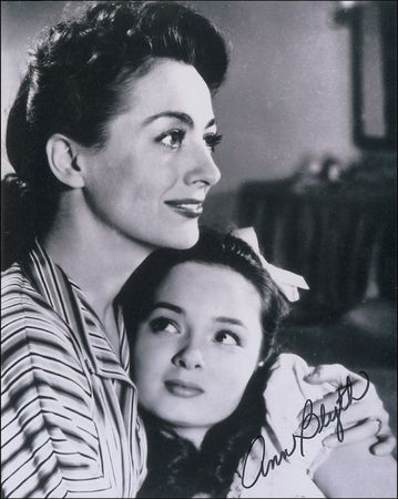Lot #986 Ann Blyth Signed Photographs - Image 1