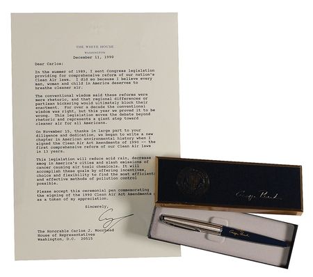 Lot #12 George Bush: The grateful president