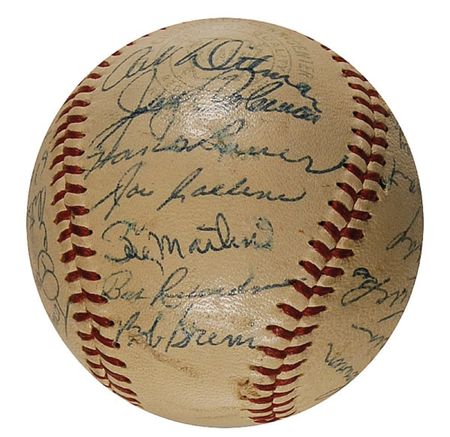 Lot #1523 NY Yankees: 1957 team ball including Mantle, Kubek, Berra, and Ford - Image 3