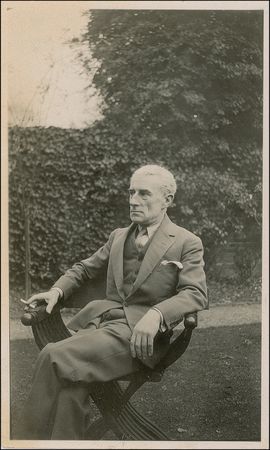 Lot #842 Maurice Ravel: Ravel signs a score of his only string quartet - Image 3