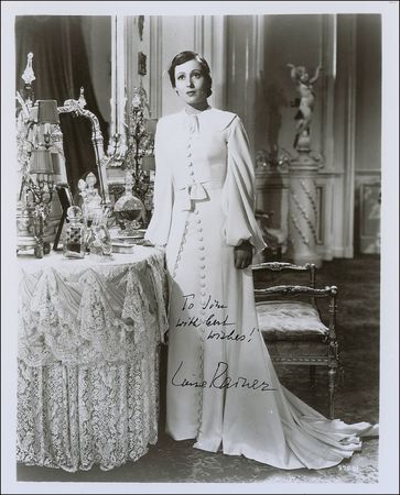 Lot #1343 Luise Rainer Signed Photographs - Image 2