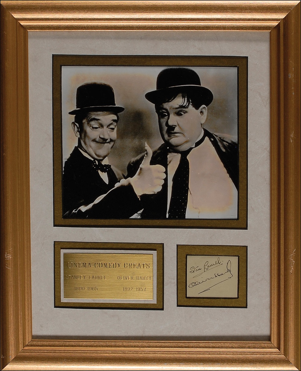 その他 Vintage/Laurel & Hardy MADE IN England Laurel and Hardy | RR Auction